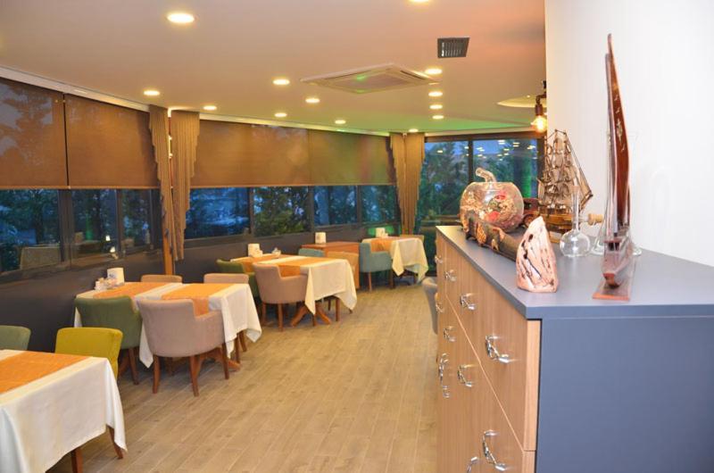 Otel Grand Lark Estambul Exterior foto