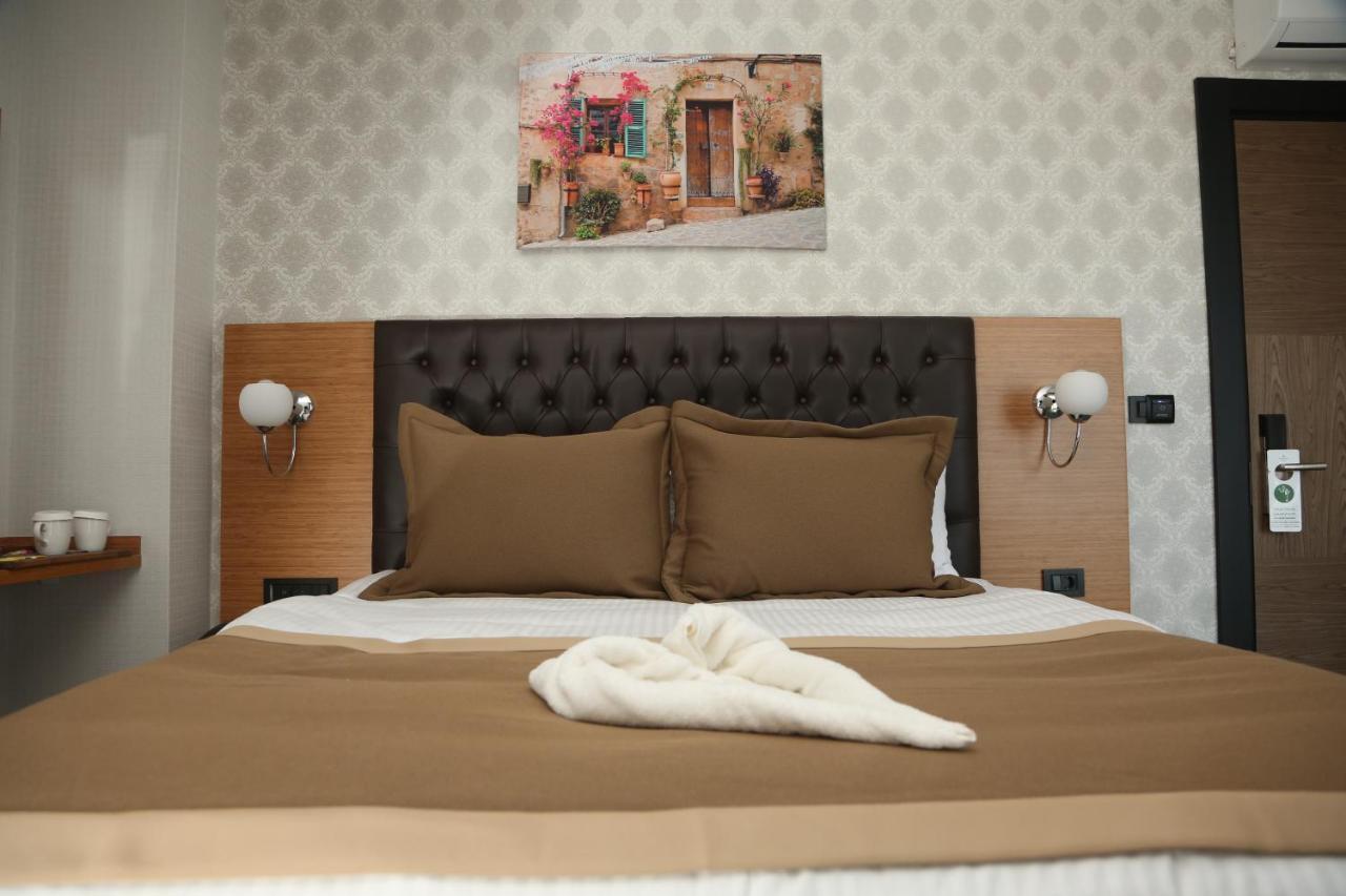 Otel Grand Lark Estambul Exterior foto