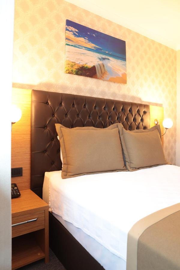 Otel Grand Lark Estambul Exterior foto